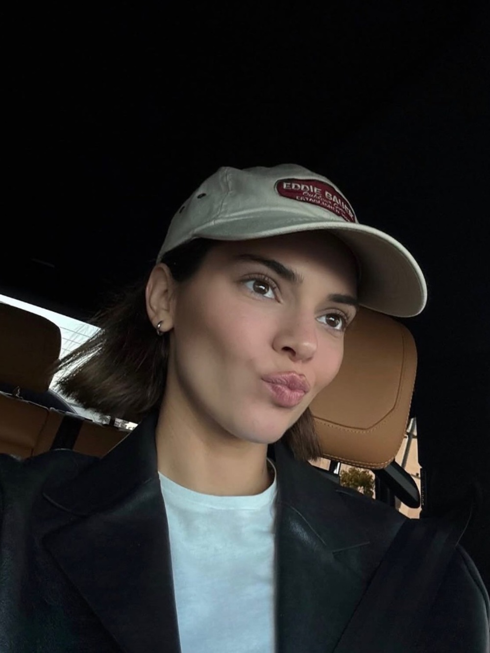 Vintage Kendall Jenner vibes Eddie Bauer Sport Shop Seattle Olive Baseball Cap